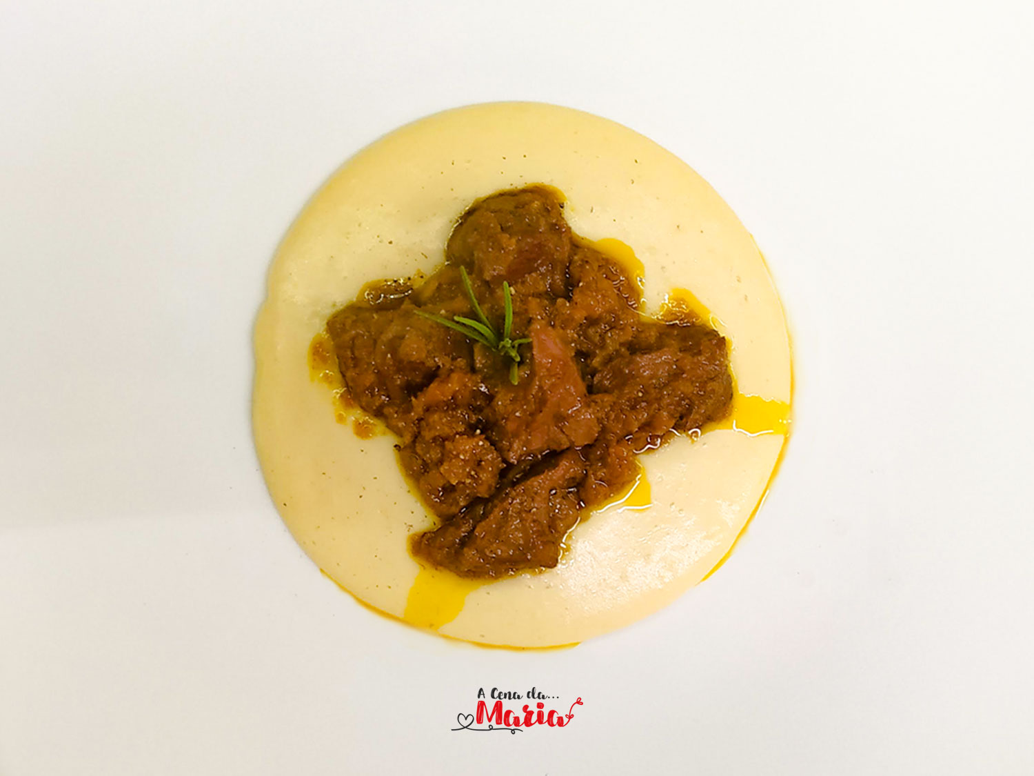 Stracotto al vino con polenta di ceci