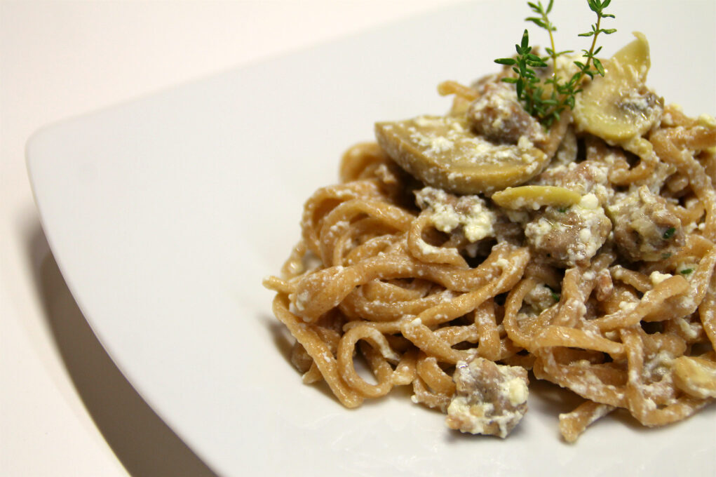 Strangozzi di farro alla norcina con philips pasta maker
