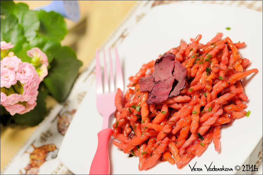 Strozzapreti rossi