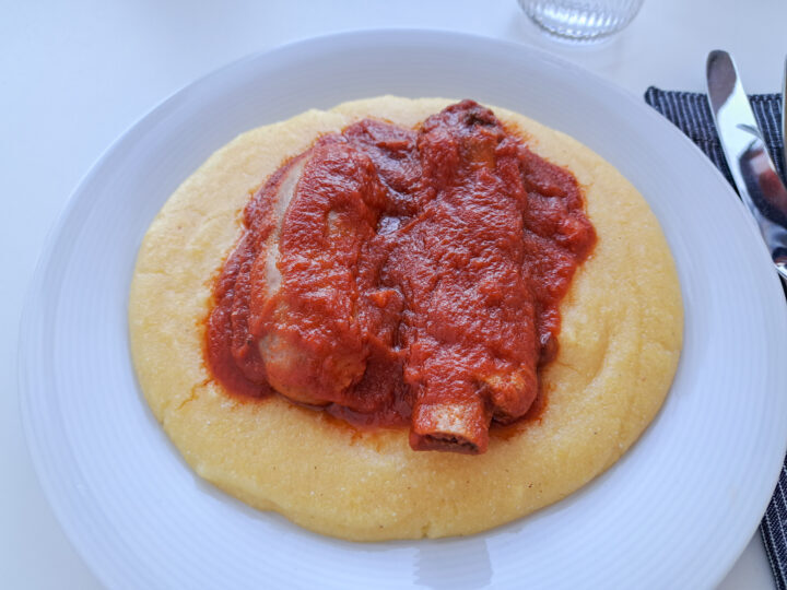 Sugo con spuntature
