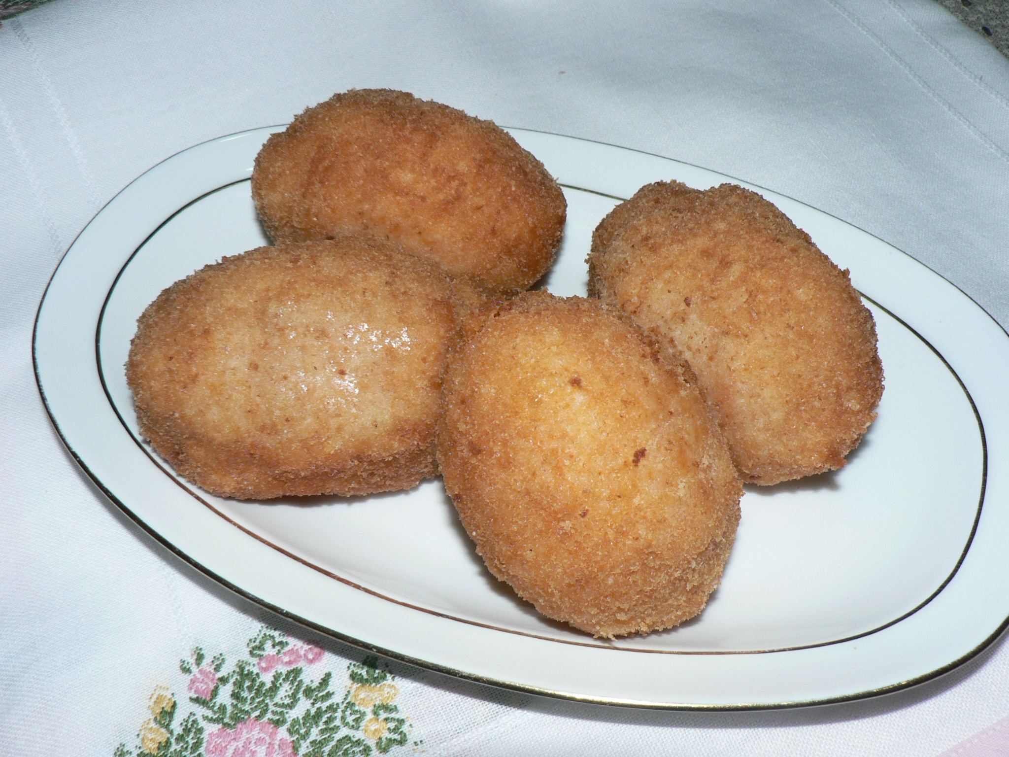 Supplì di riso con mozzarella e pancetta