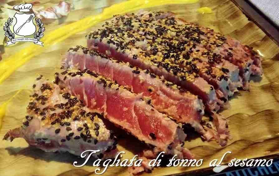 Tagliata di tonno al sesamo
