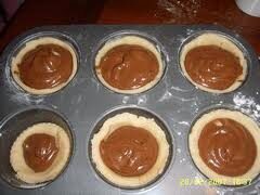 Tartellette con crema di cioccolato