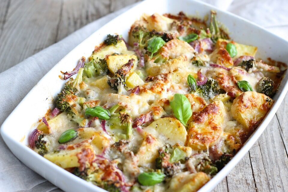 Teglia di patate e broccoli al forno