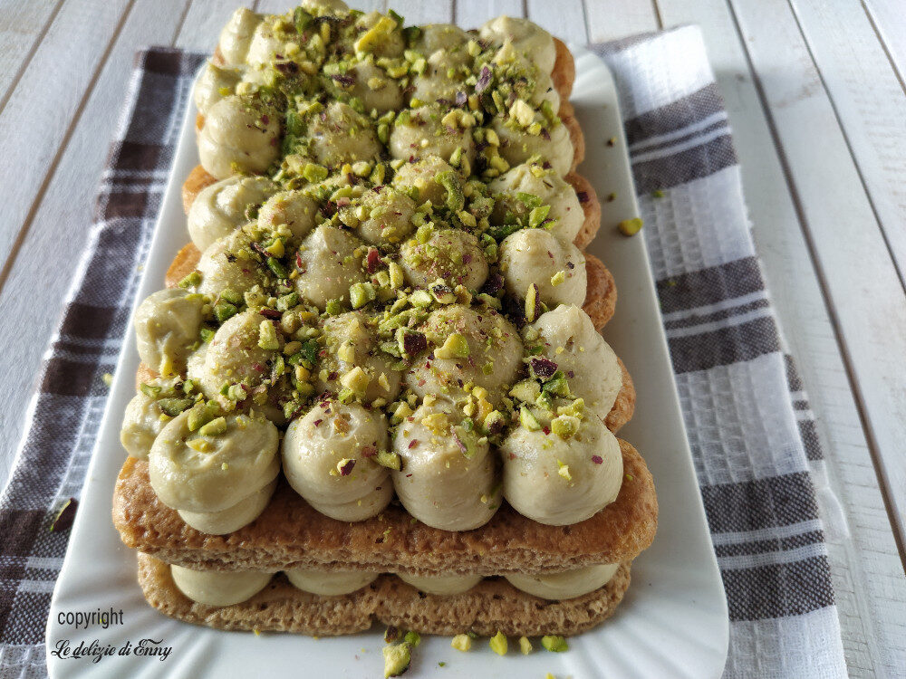 Tiramisù al pistacchio senza uova