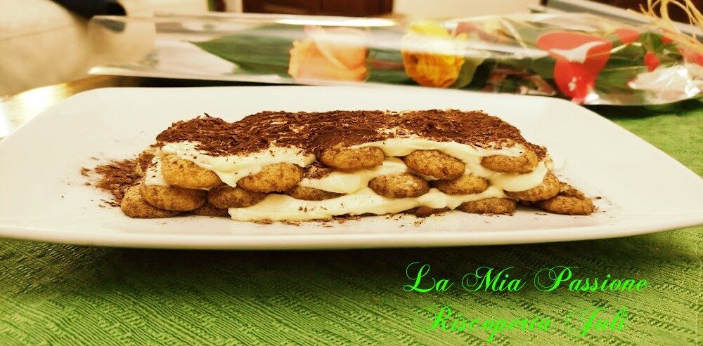 Tiramisu con pavesini al cocco