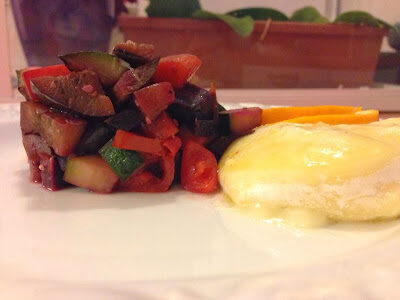 Tomino con ratatuille di verdure marinate all'arancio
