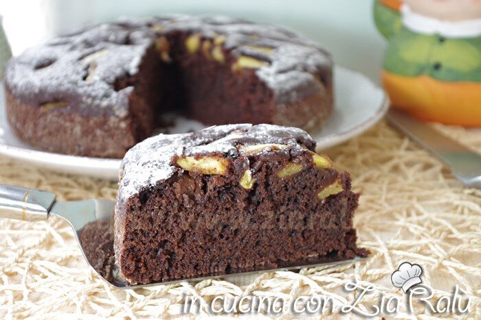 Torta al cacao senza uova e lattosio