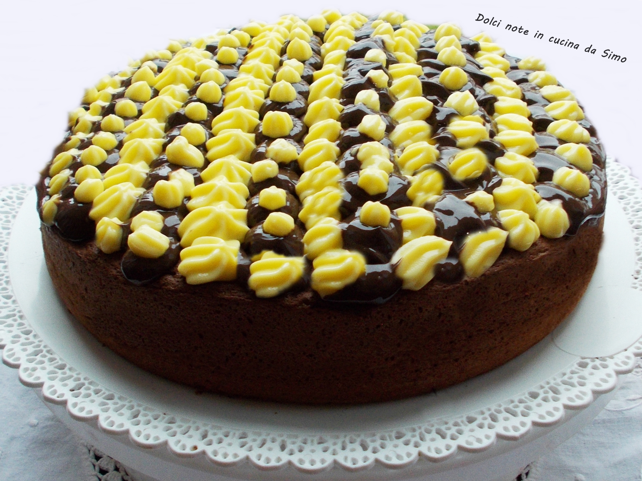 Torta al cioccolato e crema