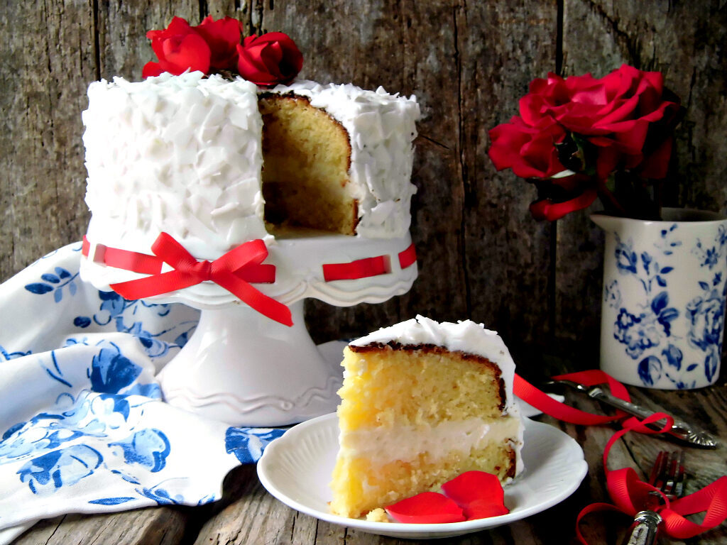 Torta al cocco o coconut cake