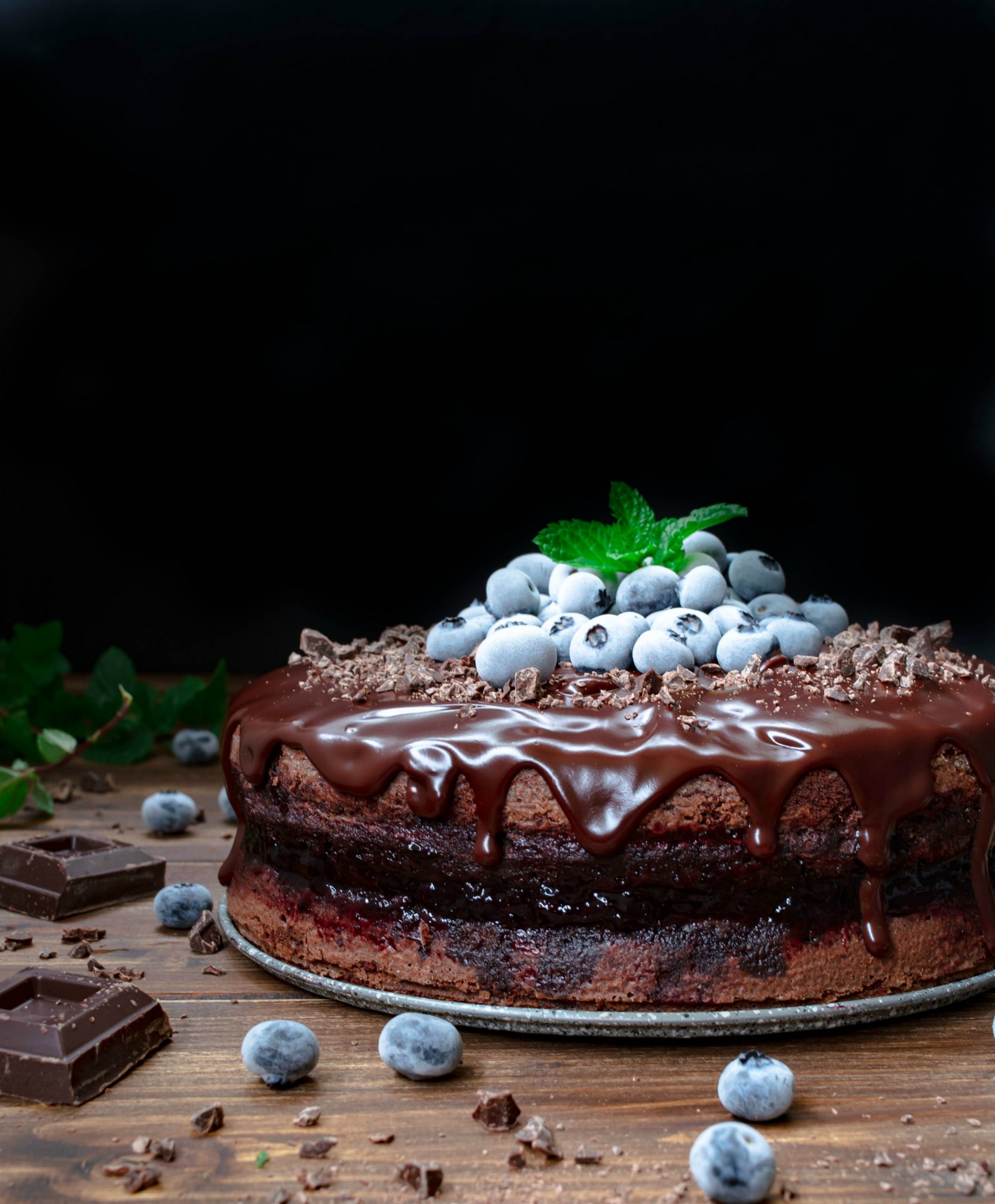 Torta al doppio cioccolato e mirtilli