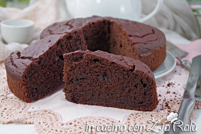 Torta alla barbabietola e cioccolato