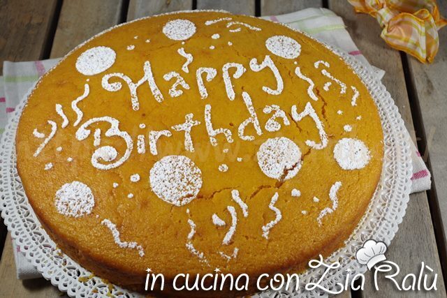 Torta alle carote senza uova e senza burro