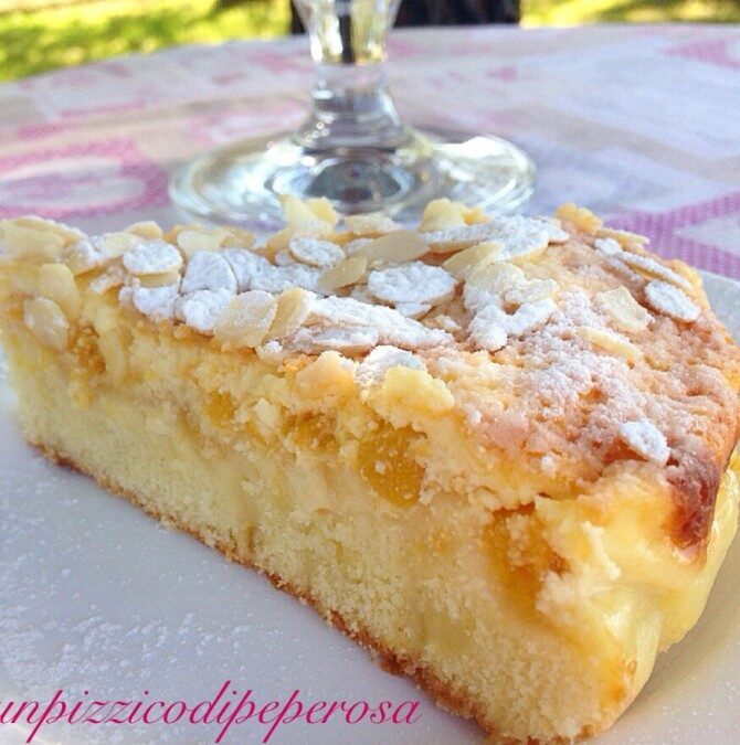 Torta alle pesche