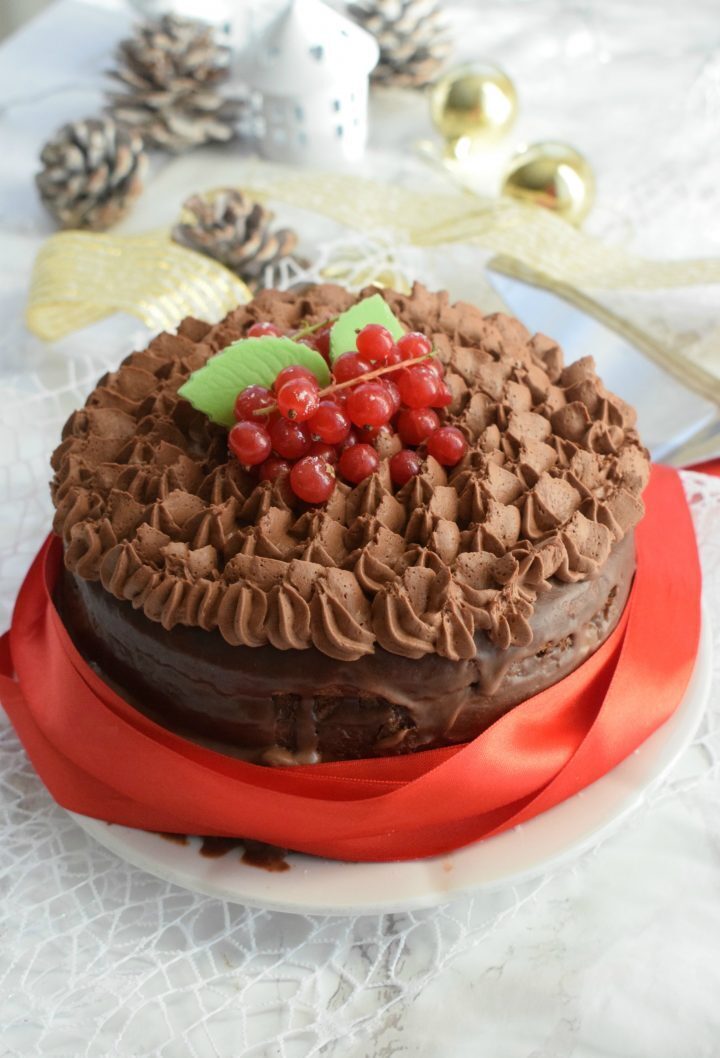 Torta con namelaka al fondente