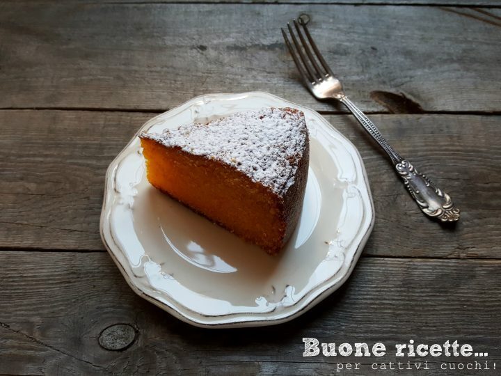 Torta di carote, ricetta facile e veloce