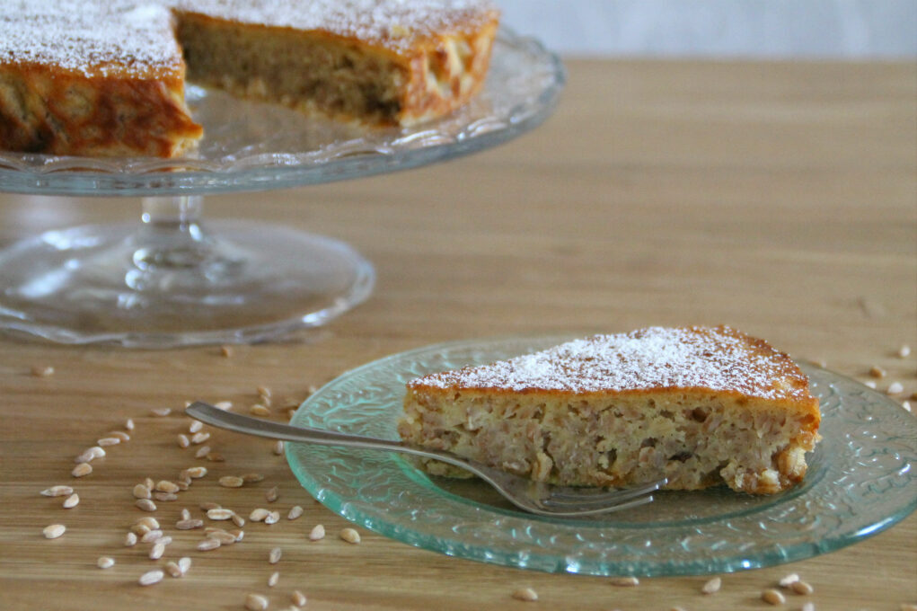 Torta di farro e uvetta