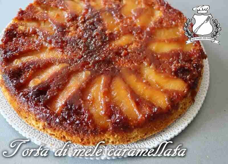 Torta di mele caramellata
