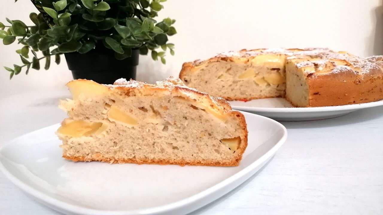 Torta di mele e yogurt bimby o tradizionale