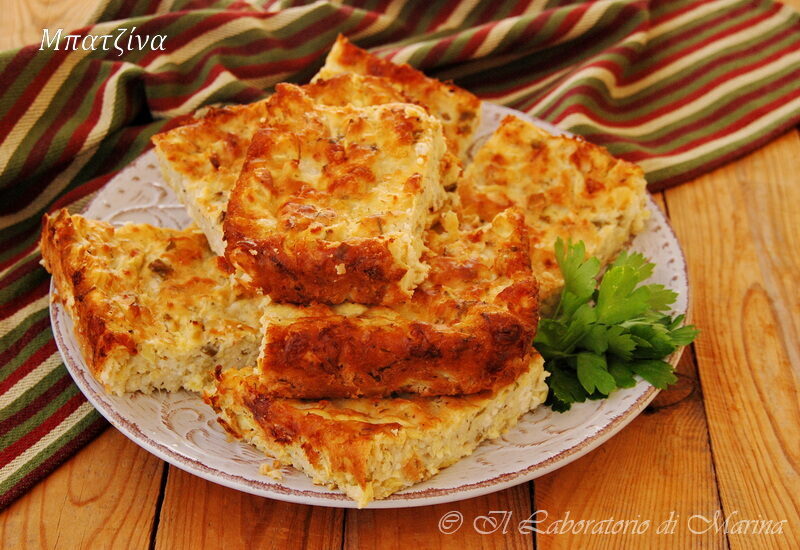 Torta di zucchine e formaggio feta (bazi’na)