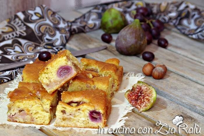 Torta fichi uva e nocciole – senza burro