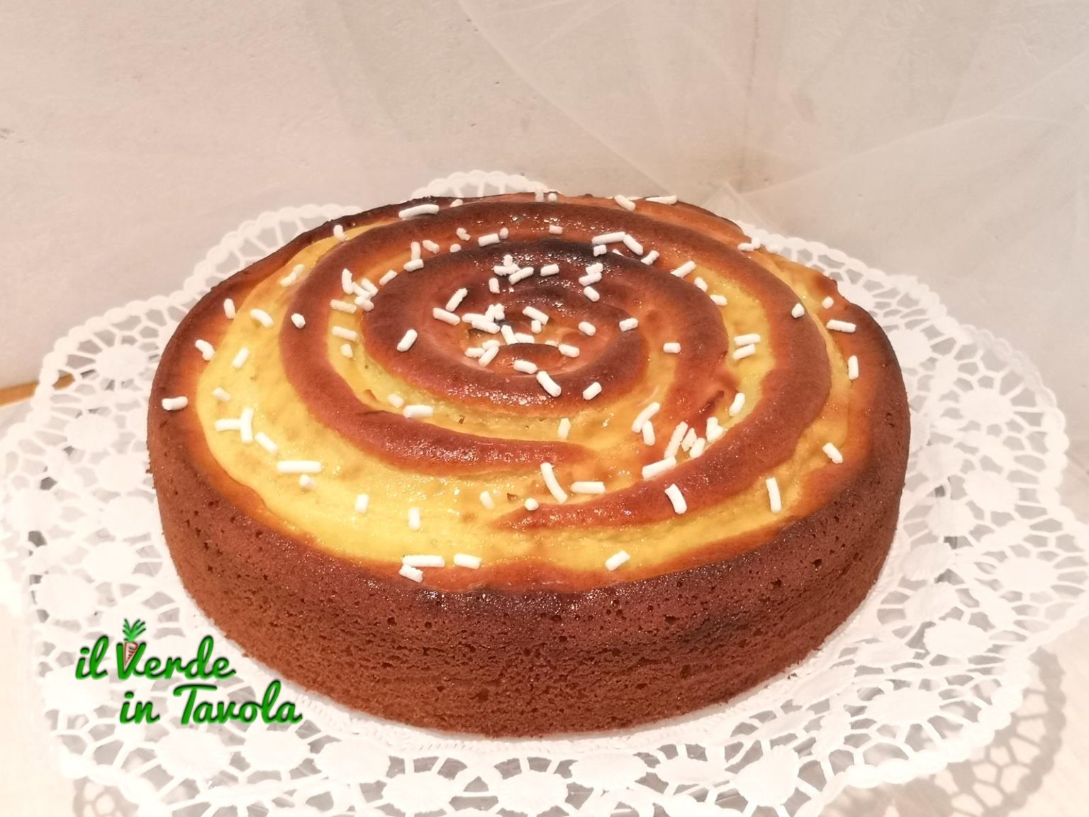 Torta girella con crema pasticcera la ricetta