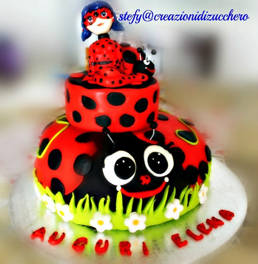 Torta ladybug