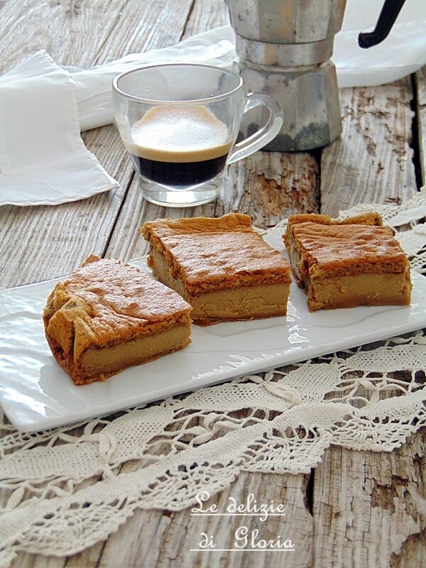 Torta magica al caffe’