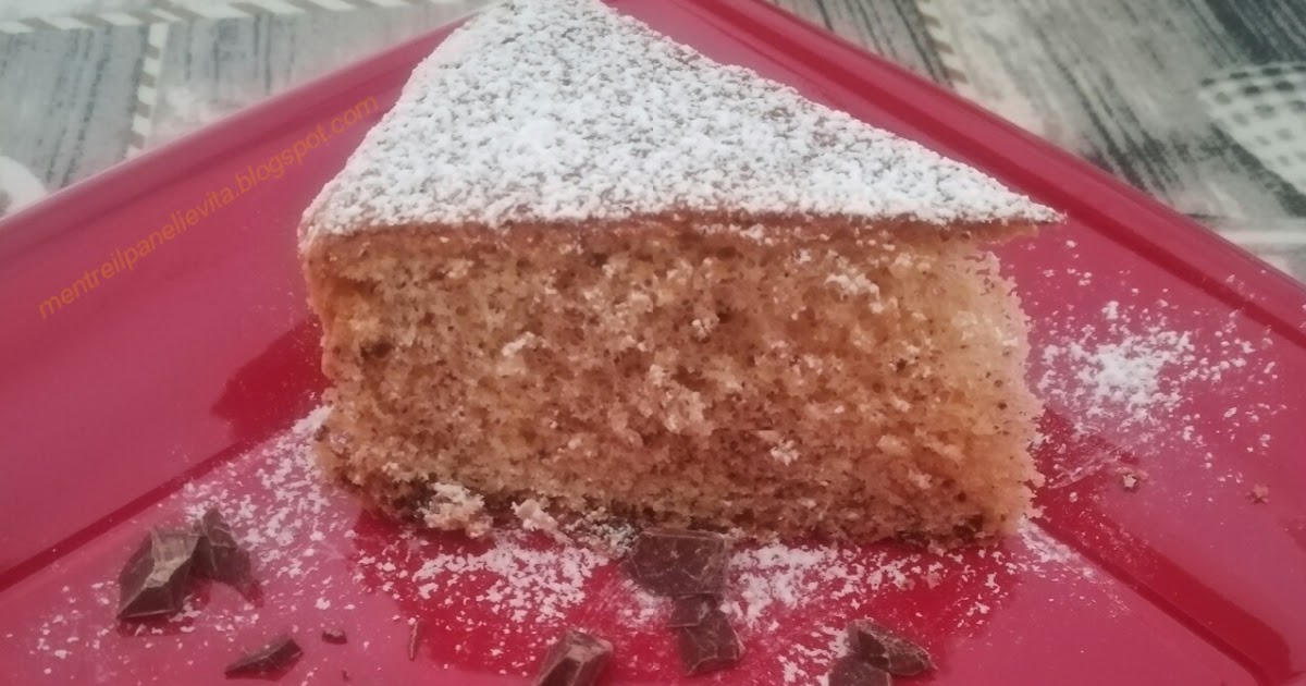 Torta morbida con pezzi di cioccolato senza glutine