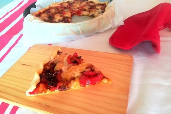 Torta salata ai peperoni