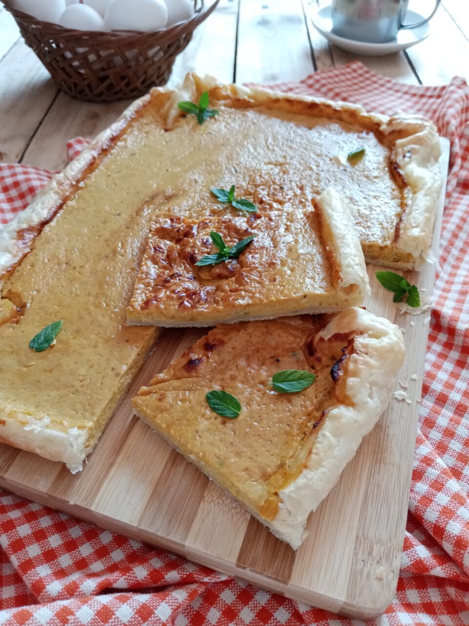 Torta salata ai peperoni
