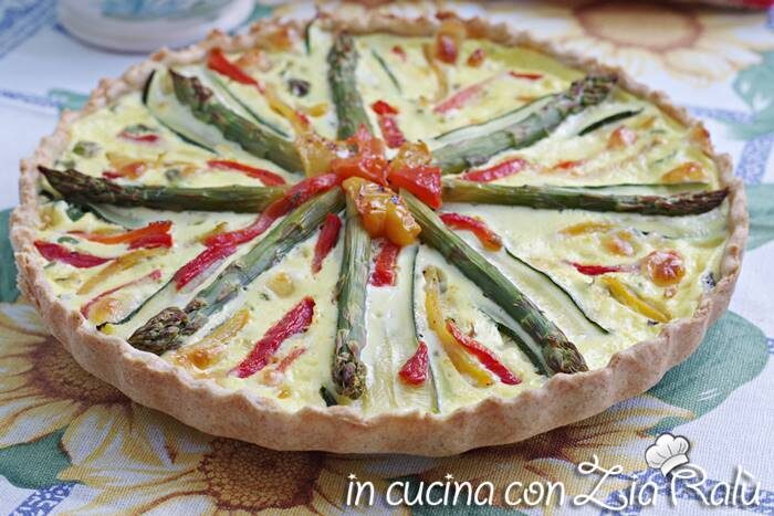 Torta salata asparagi e peperoni