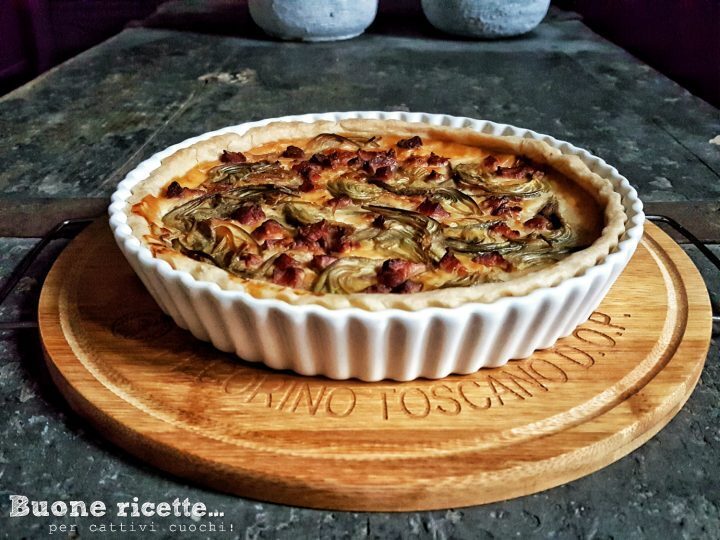 Torta salata con carciofi