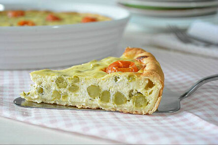 Torta salata con ricotta e piselli