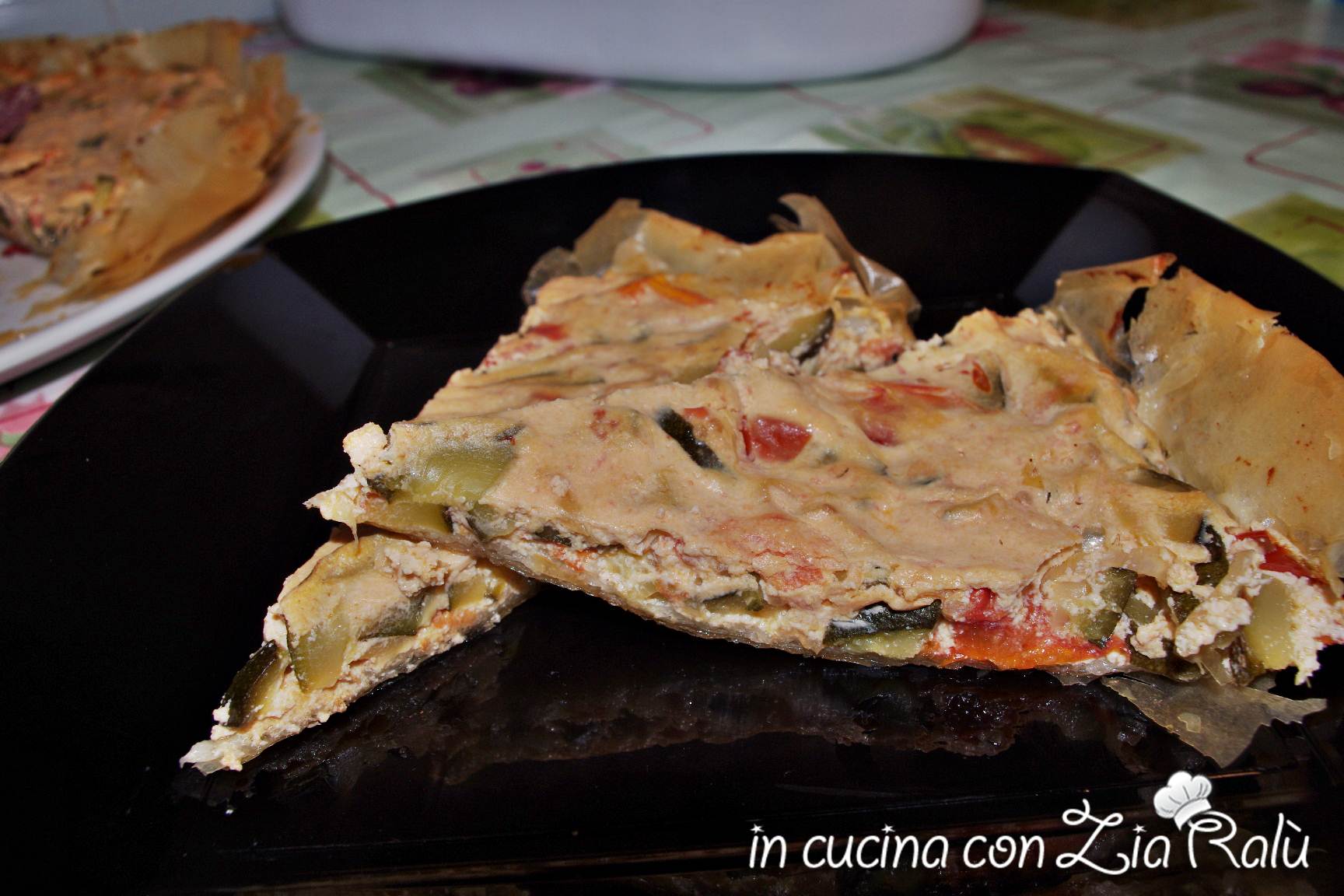 Torta salata di pasta fillo con zucchine