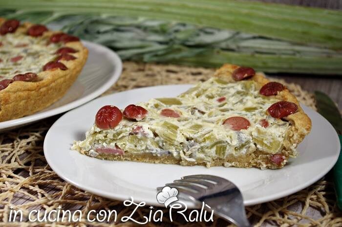 Torta salata ricotta wurstel e cardi