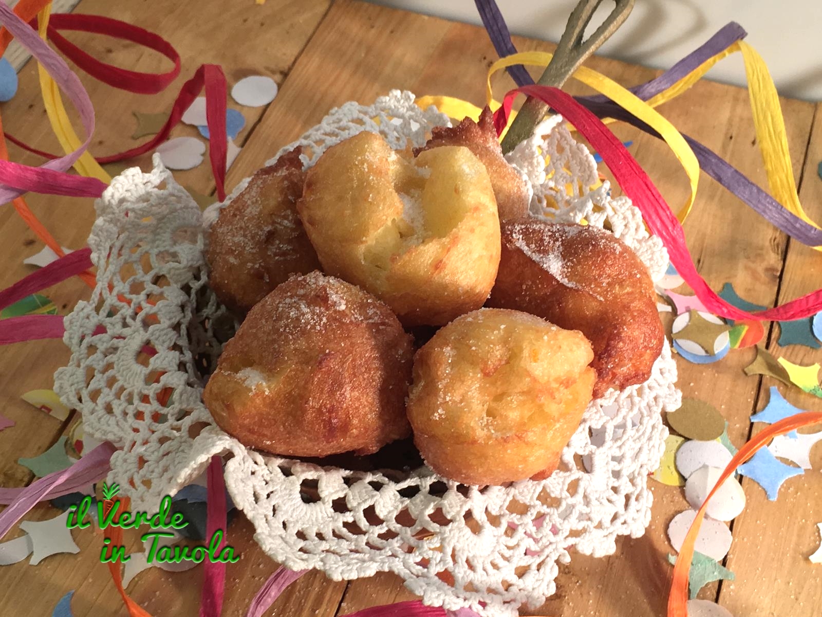 Tortelli di carnevale al profumo di arancia