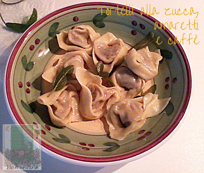 Tortelli di zucca, amaretti e caffè