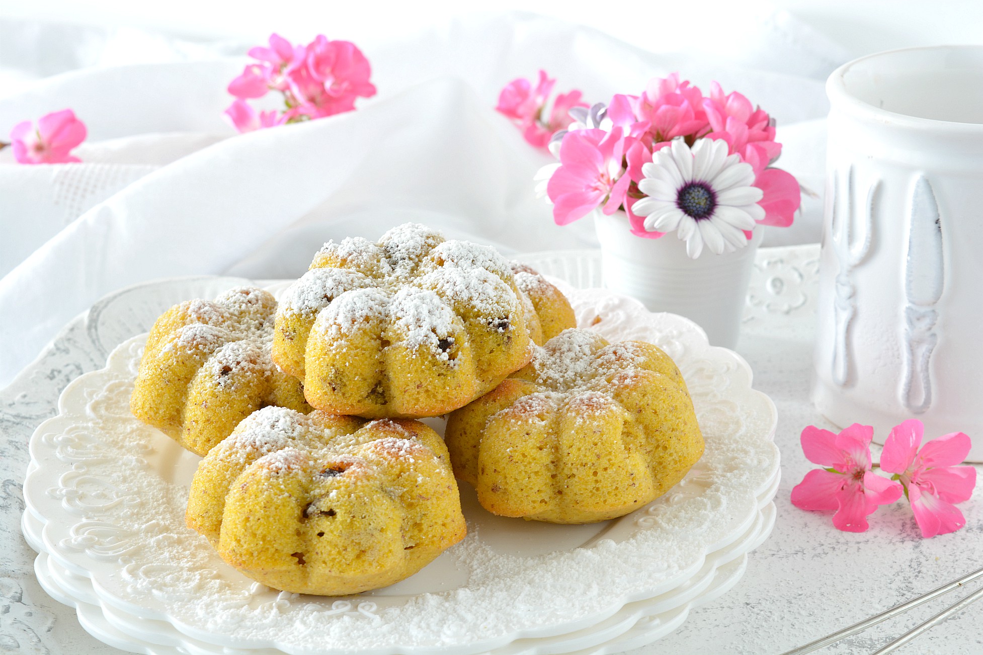 Tortine di zucca alle nocciole con cioccolato e cannella