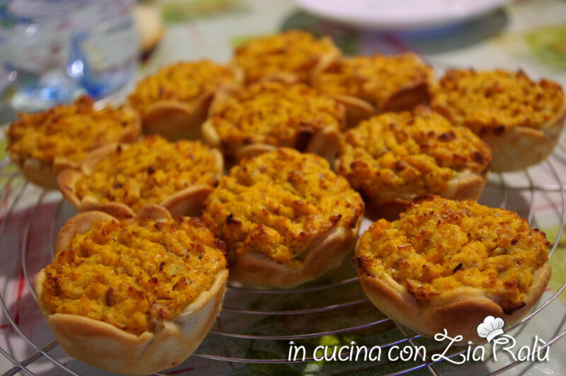 Tortine salate di carote