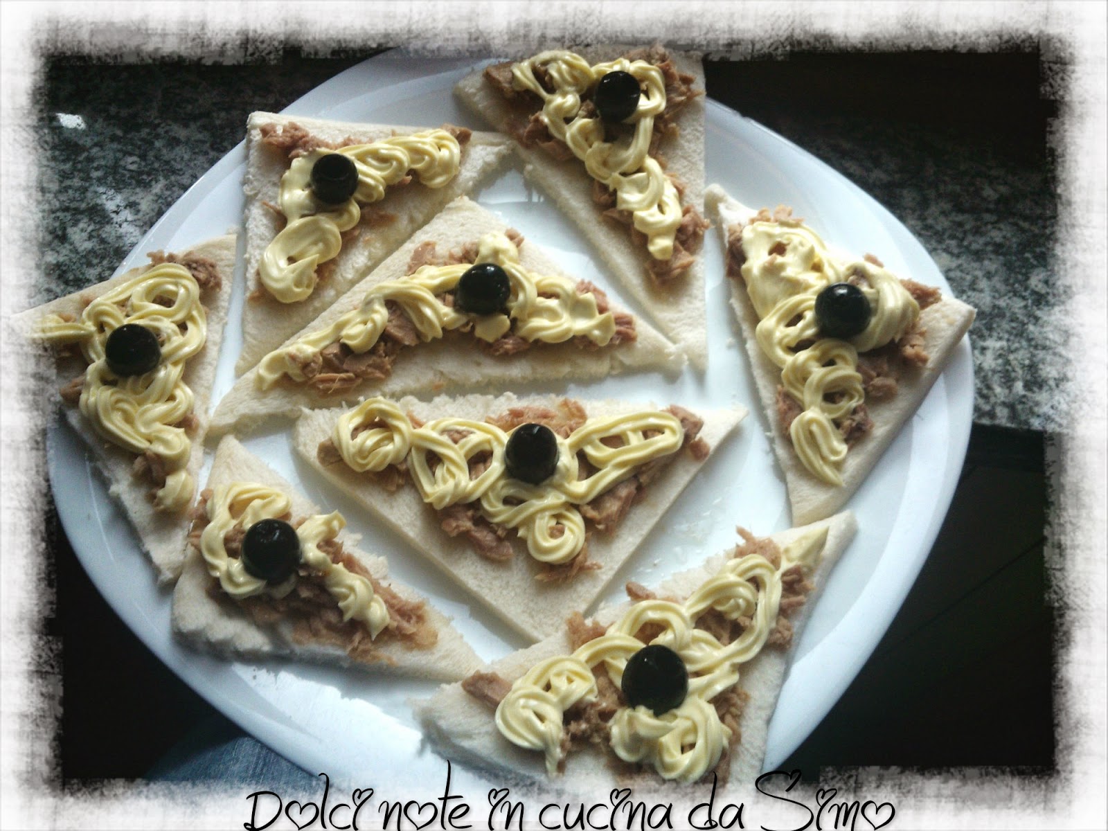 Tramezzini al tonno