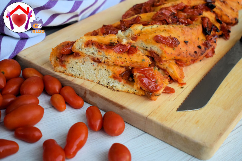 Treccia al pomodoro