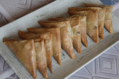 Triangoli di spanakopita