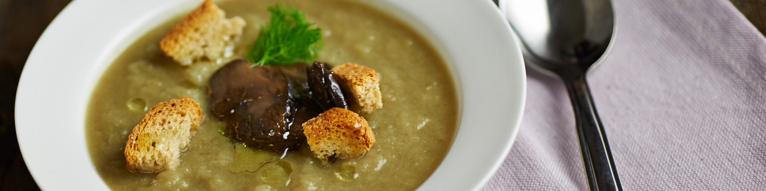 Vellutata di cardi ai funghi