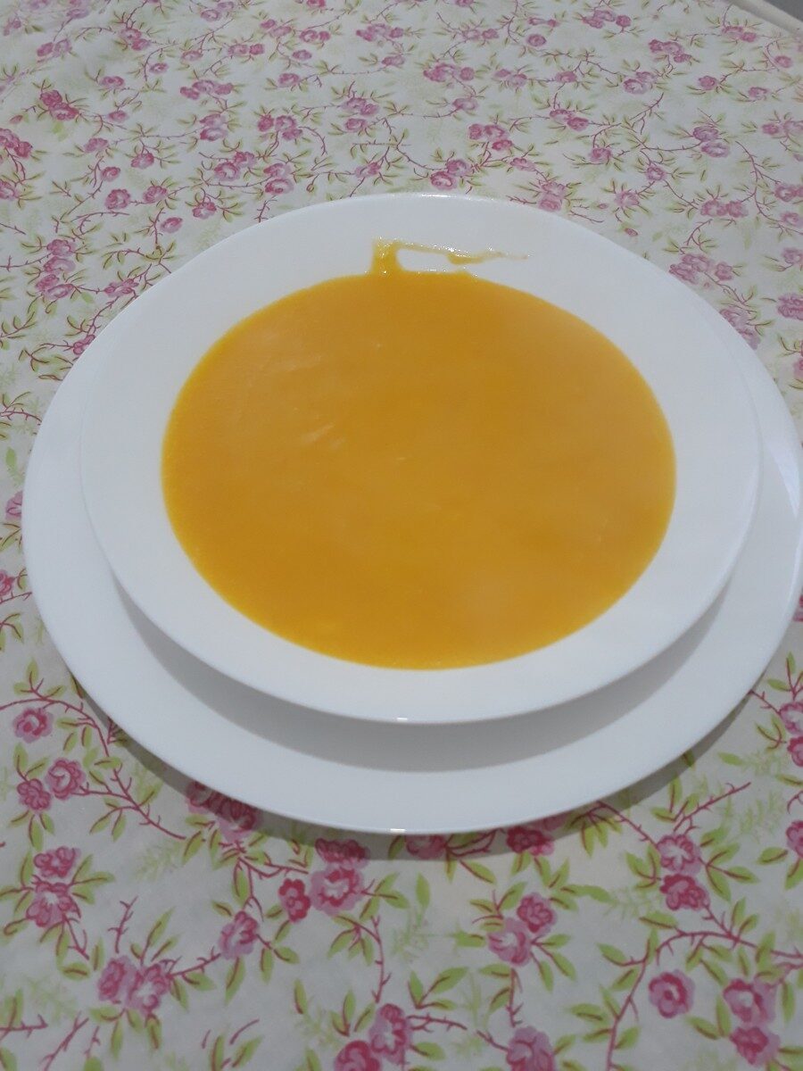 Vellutata patate e carote: ricetta