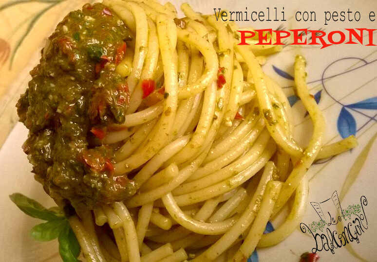 Vermicelli pesto e peperoni
