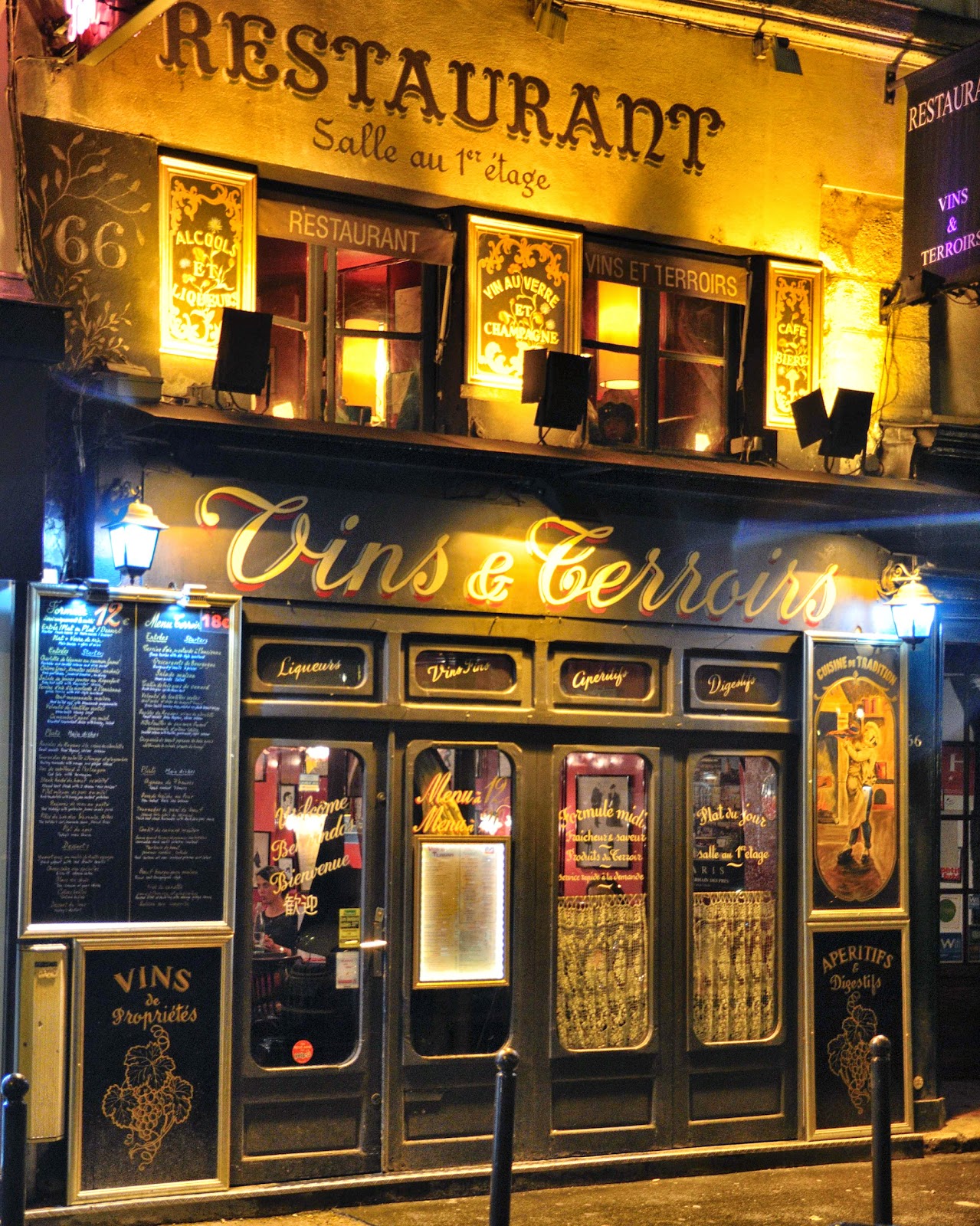 Vins & terroirs – 66 rue saint andres des arts – 75006 paris
