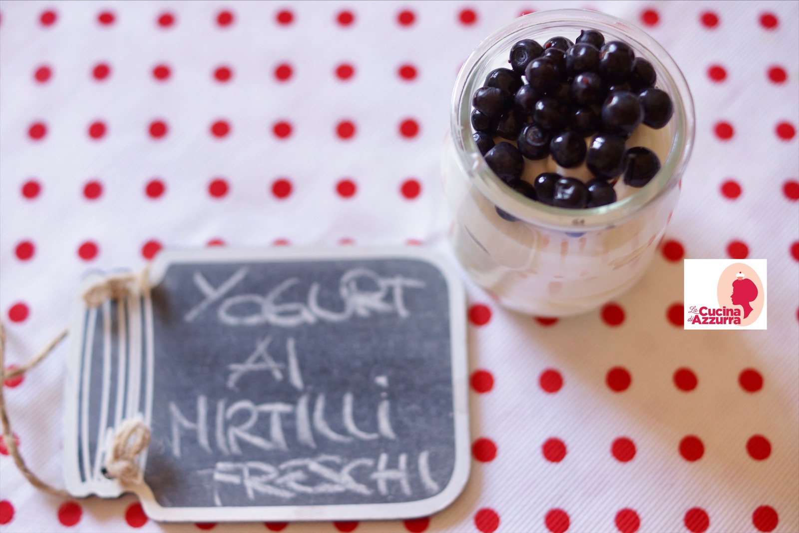 Yogurt ai mirtilli