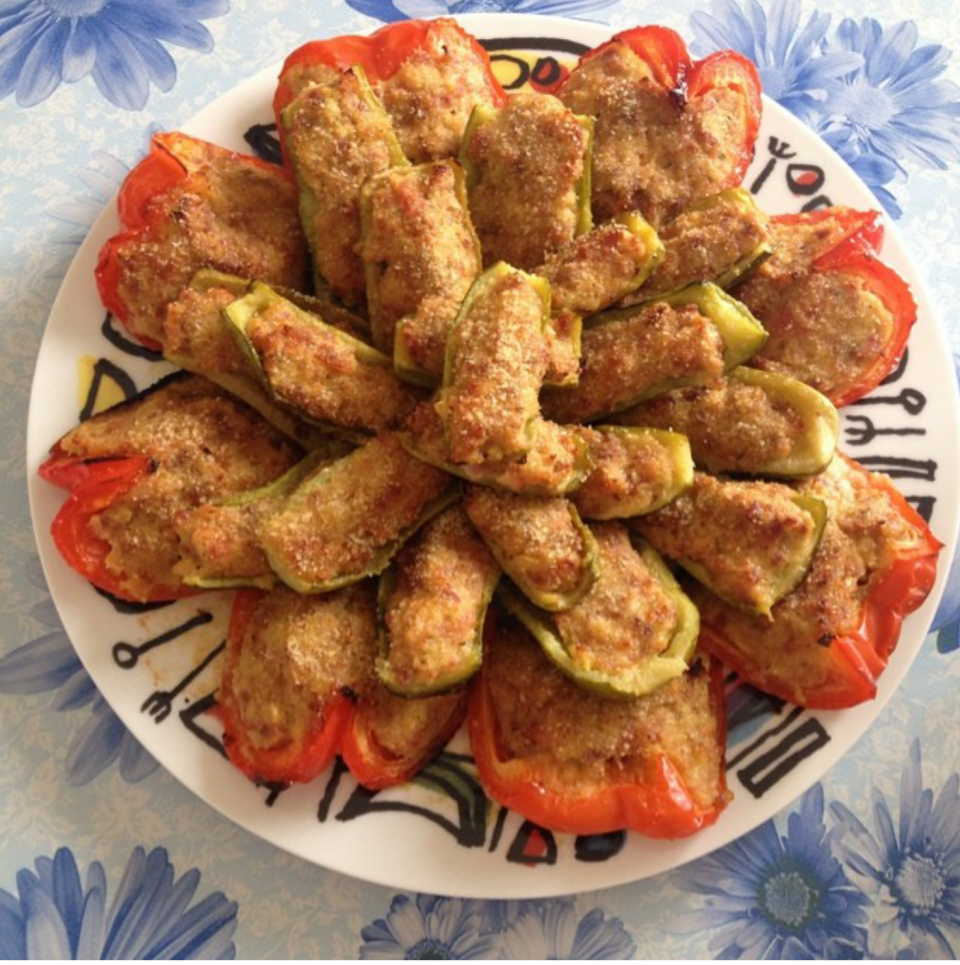 Zucchine e peperoni ripieni