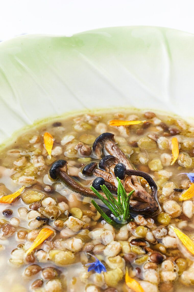 Zuppa toscana con rape e funghi